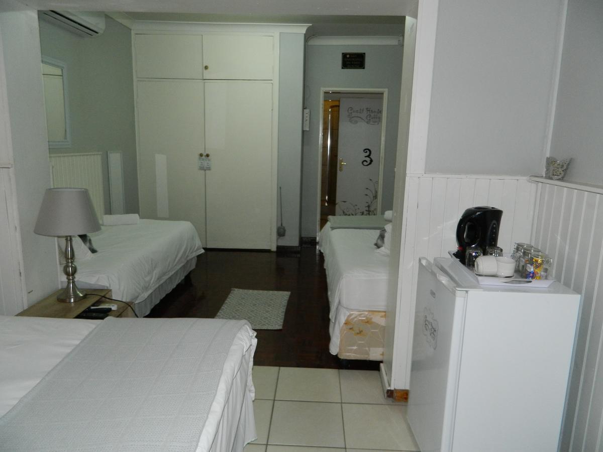 Guest House Gabby Klerksdorp Kamer foto